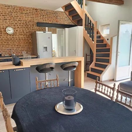 L'ecurie D'antan Nyaraló