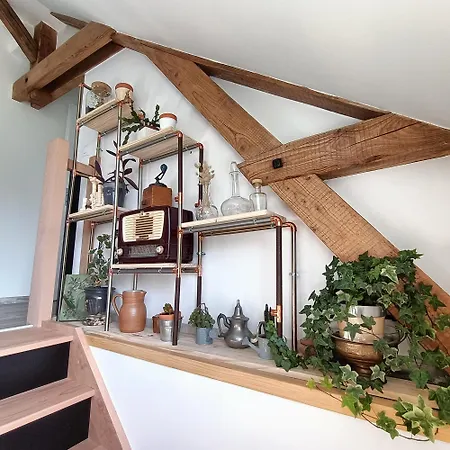 L'ecurie D'antan Nyaraló